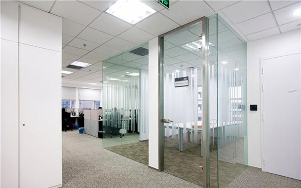 上海辦公家具廠家:花旗軟件技術服務公司