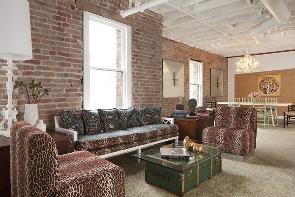 上海辦公家具廠家——碧江辦公家具為蔚藍海岸量身定制的手風情箱子茶幾 上海辦公家具廠家——碧江辦公家具為蔚藍海岸量身定制的手風情箱子茶幾