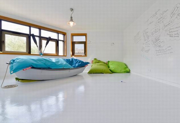 上海辦公家具廠家:草原風(fēng)前臺娛樂區(qū)