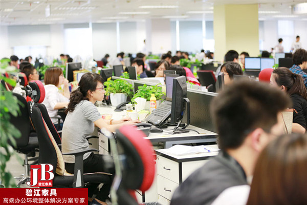 去哪兒網職員辦公區