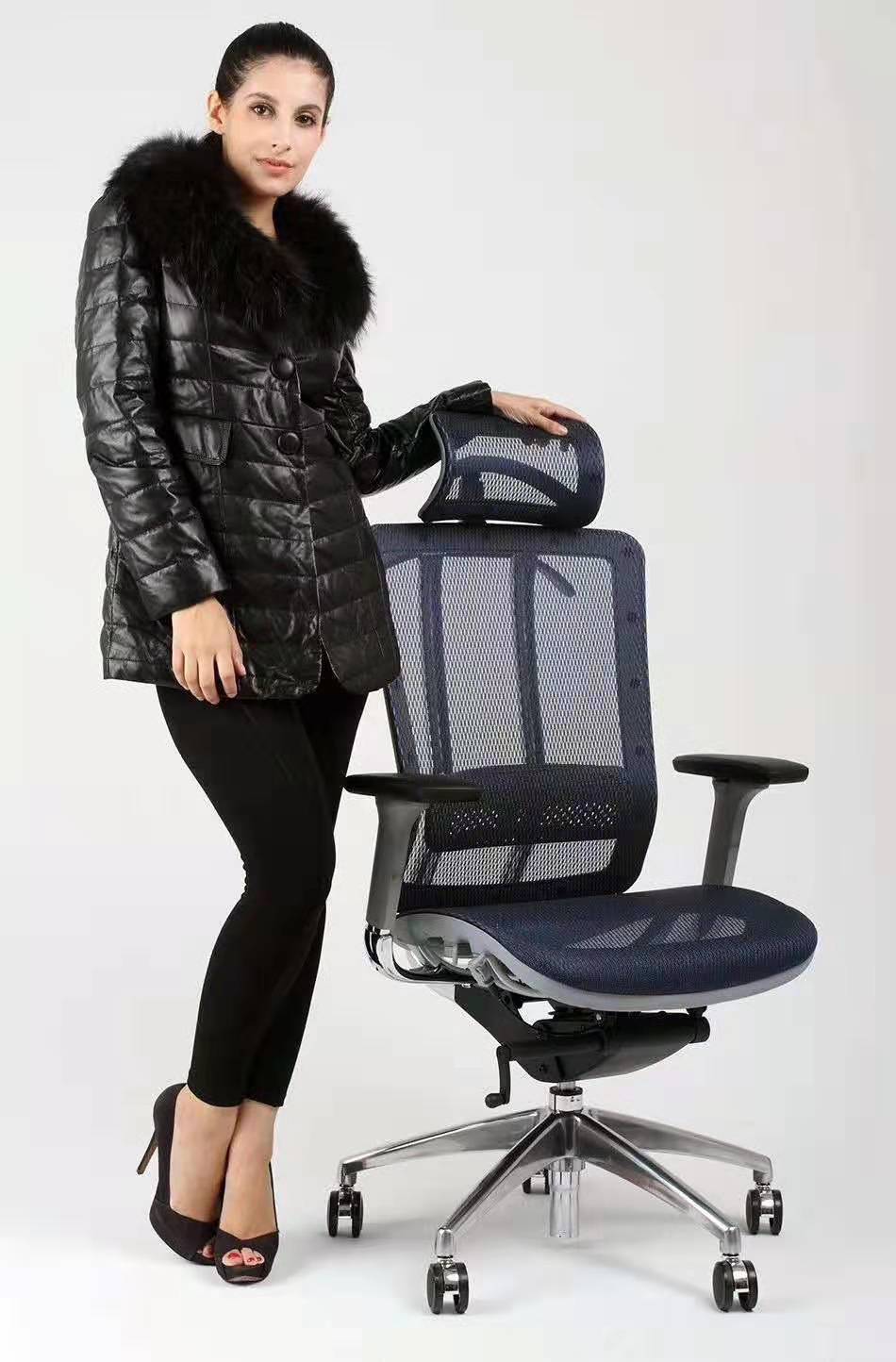 多功能人體工學椅 多功能人體工學椅